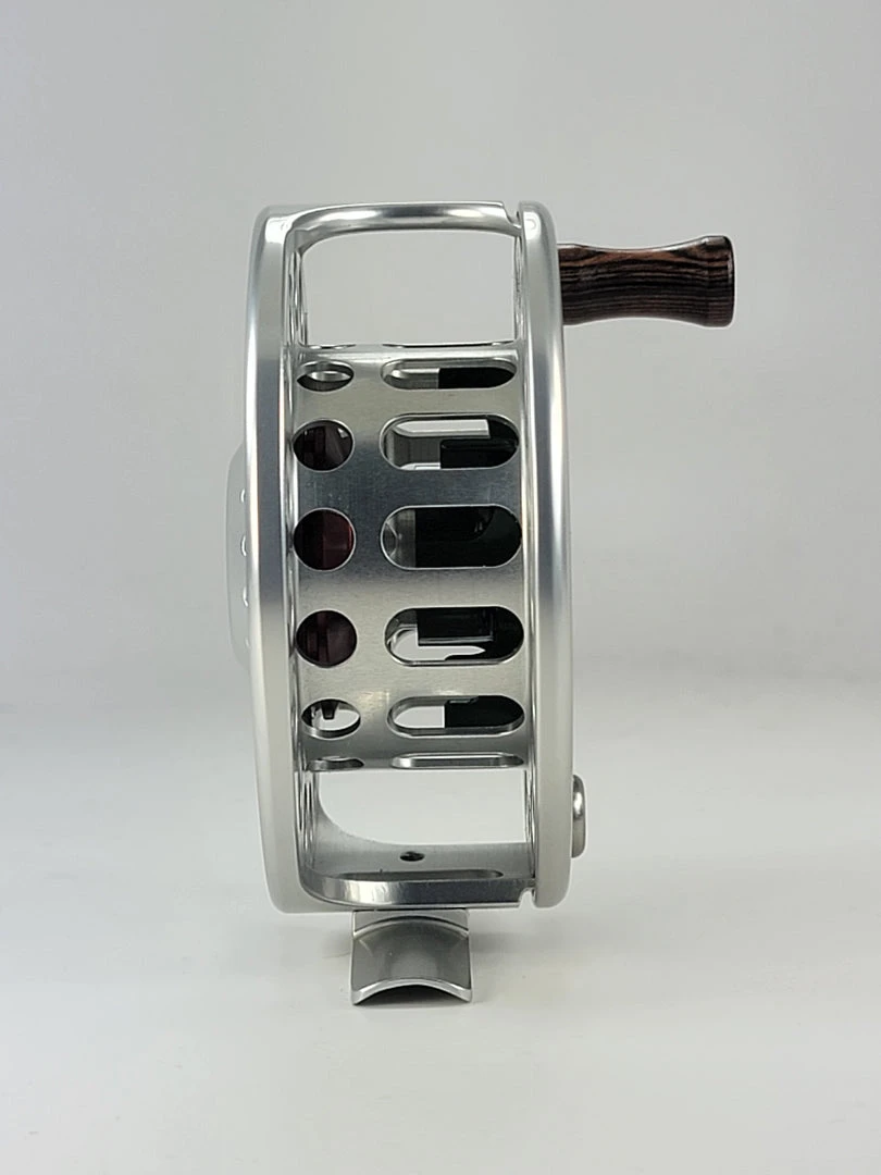 Bauer SST 5 Reel - Silver/Green/Red (Trade Up) 5 Bauer SST 5 Reel - Silver/Green/Red (Trade Up)